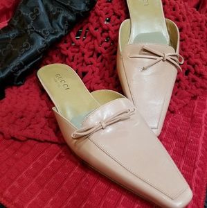 Gucci leather slipon loafers/mules(rare design)